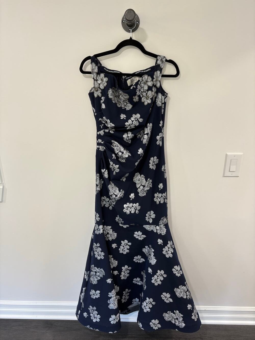 Badgley Mischka Blue Floral Mermaid Gown Boat Neckline w/ Beaded Accents Size 12